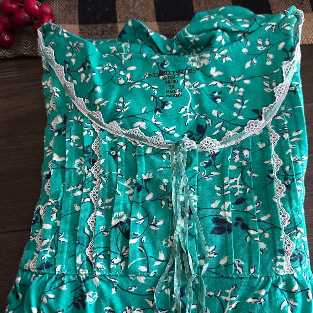 Plus size night gown